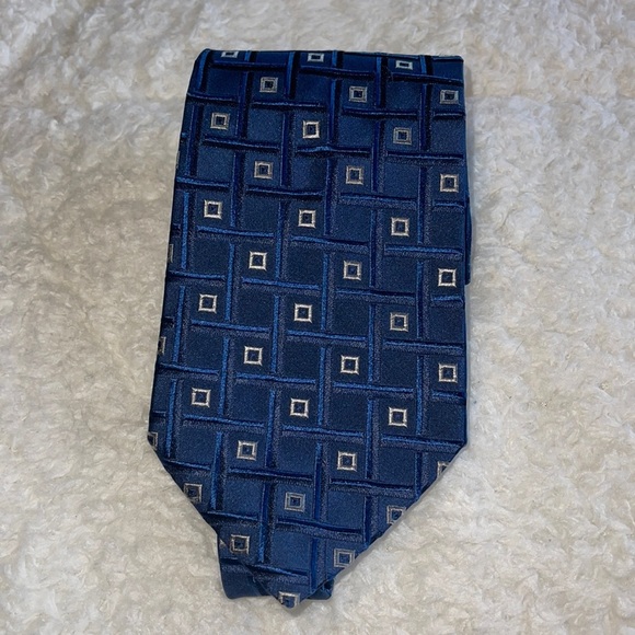 Barcelino silk tie made in Italy - Picture 1 of 8